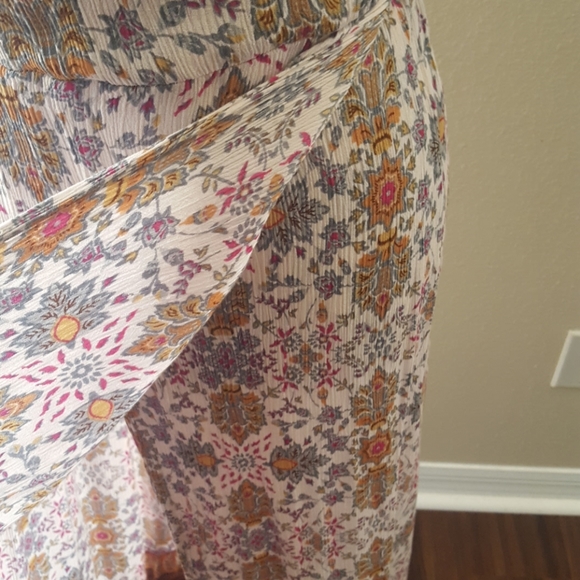Price drop! Beautiful boho maxi dress. - Picture 4 of 5